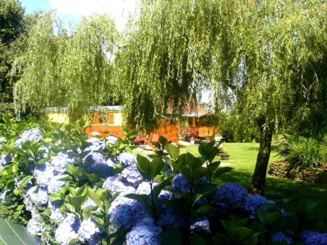 La Cle Des Roulottes Hotel Pluvigner Buitenkant foto